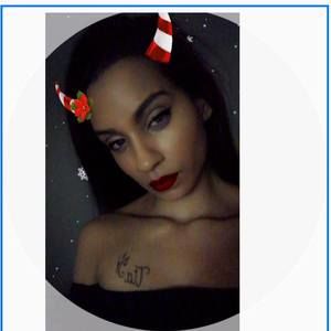 Meet your Posher, Vanessa